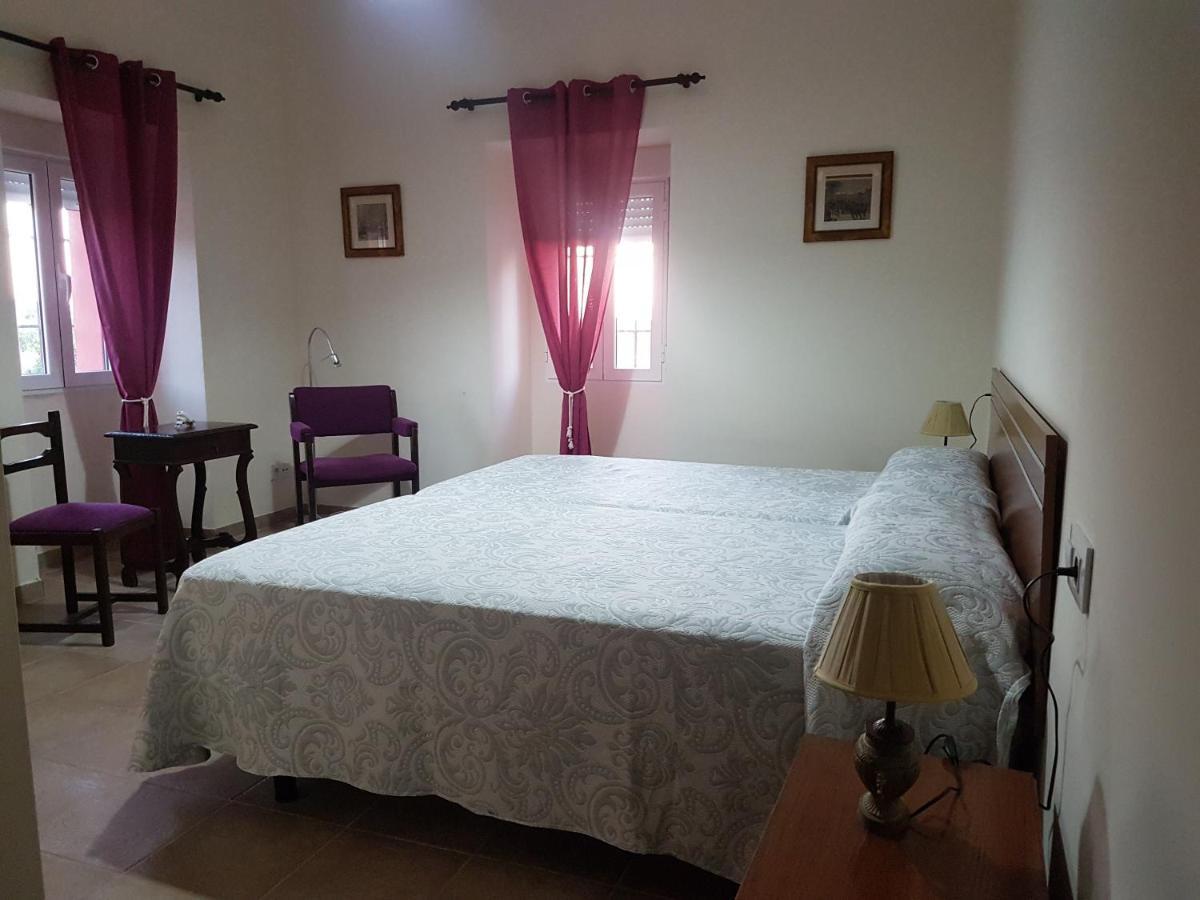 Hostal El Mirador del Abuelo Cabeza del Buey Exterior foto